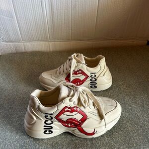 Gucci Beige Sneakers with Red Graphic